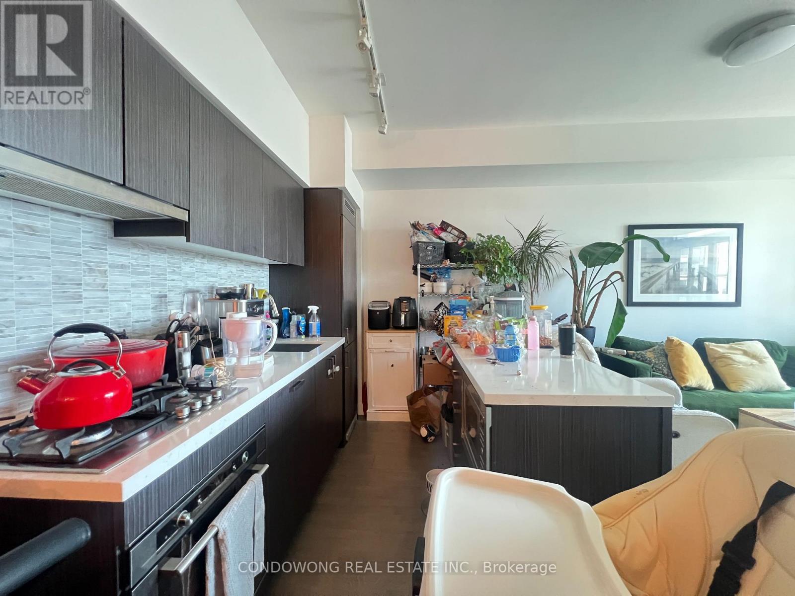 1108 - 501 St Clair Avenue W Property Photo 2