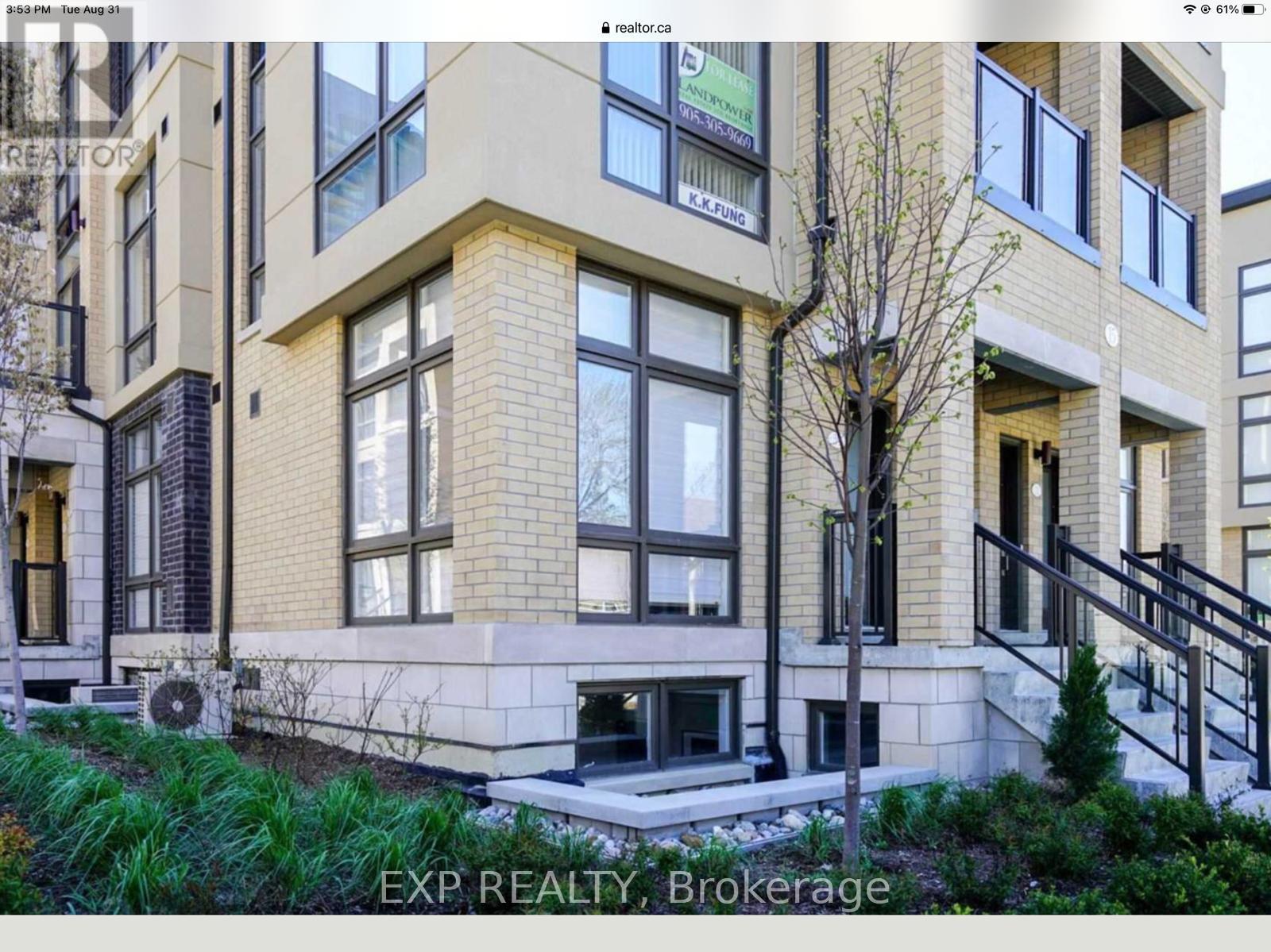 39 - 15 ELDORA AVENUE