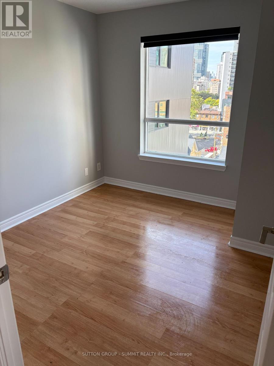 805 - 225 Wellesley Street E Property Photo 11