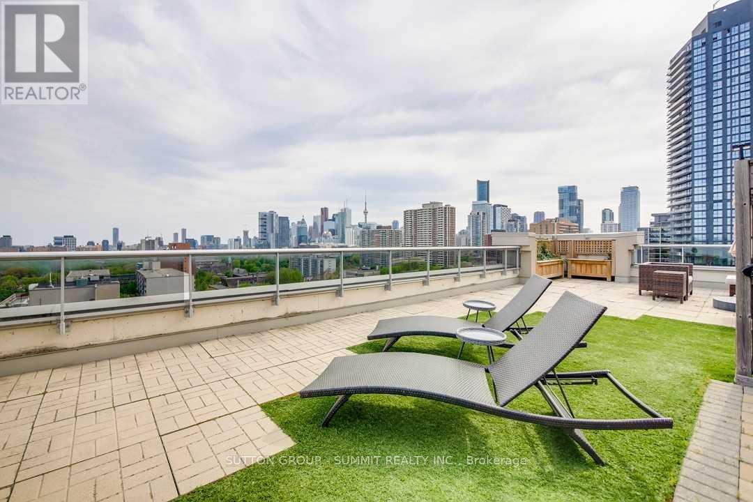 805 - 225 Wellesley Street E Property Photo 19