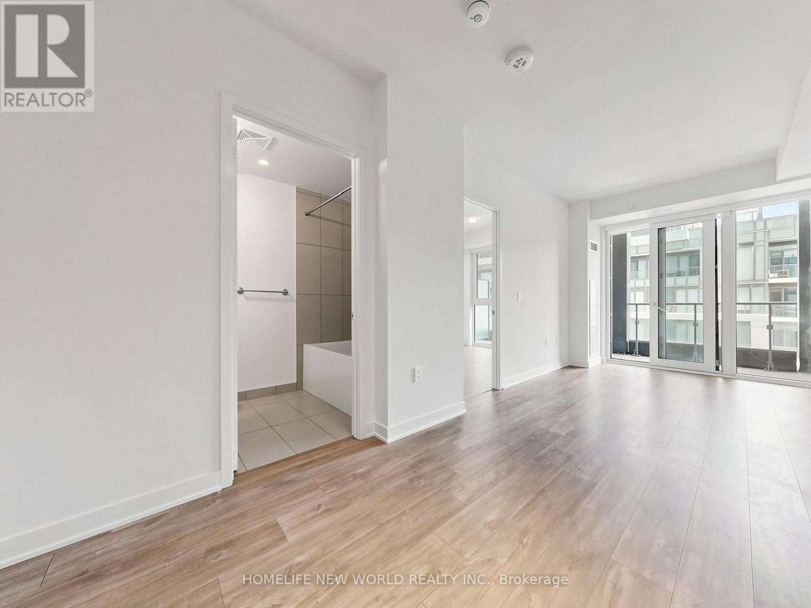 1839 - 135 Lower Sherbourne Street Property Photo 5