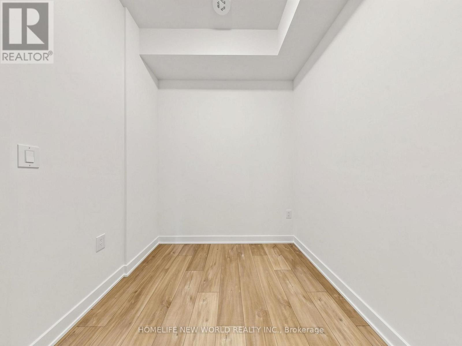 1839 - 135 Lower Sherbourne Street Property Photo 12