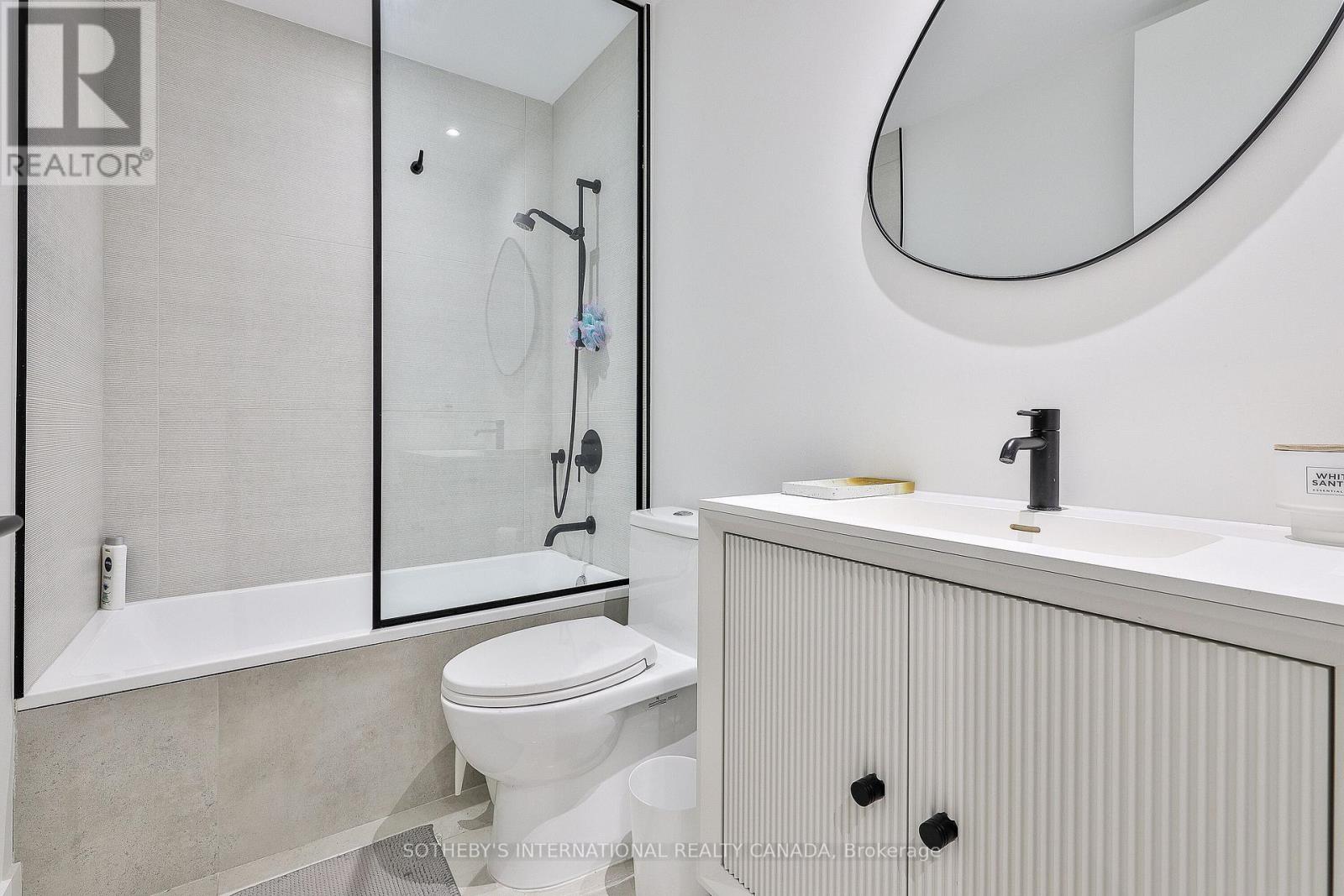 108 Stratford Crescent Property Photo 13