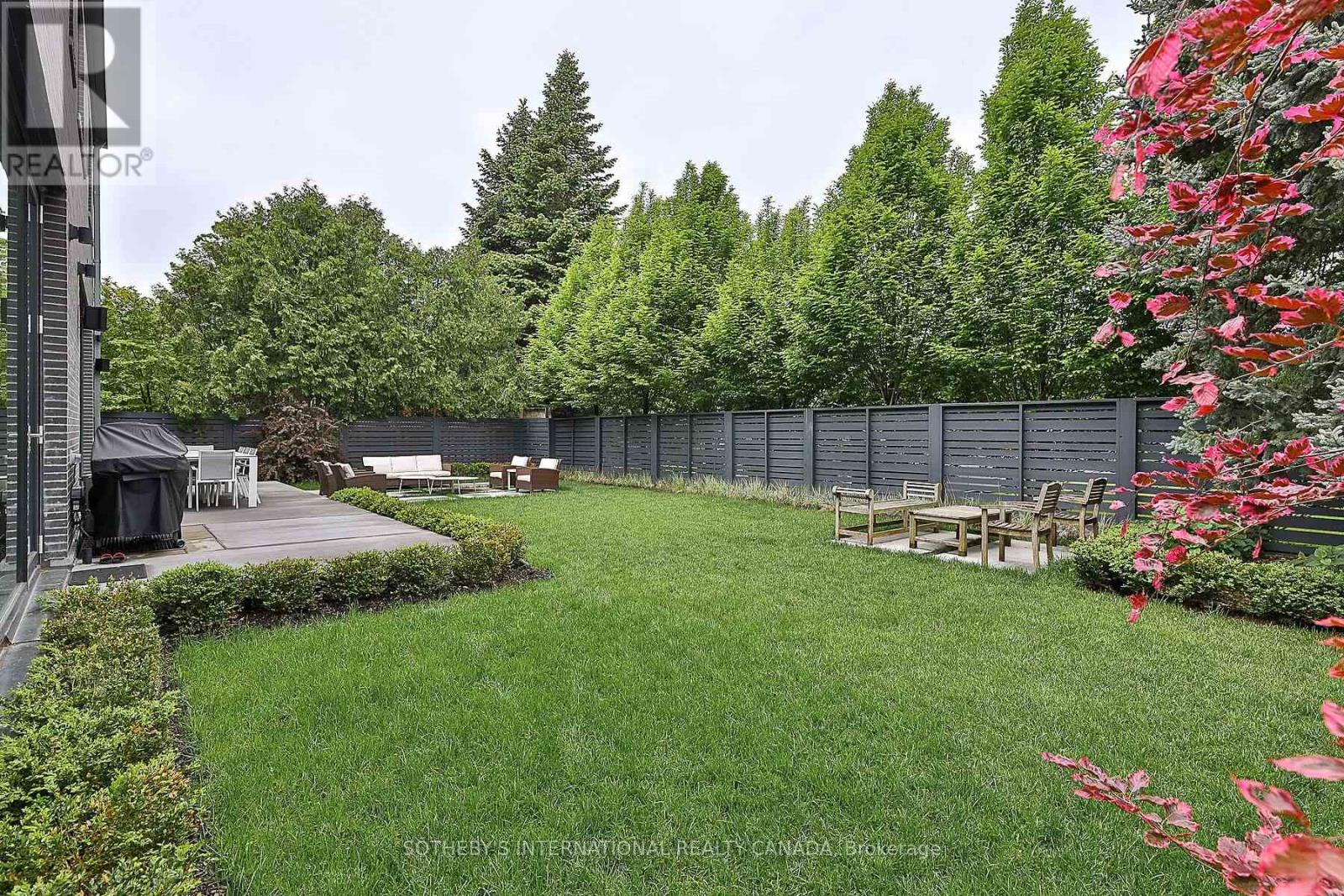 108 Stratford Crescent Property Photo 14