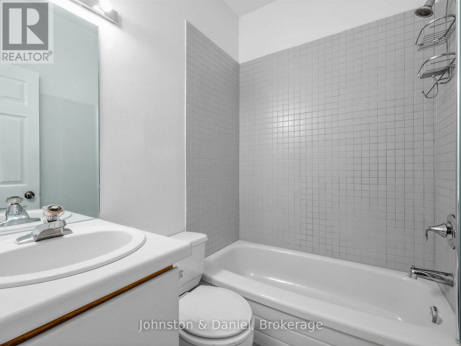 320 Brunswick Avenue Property Photo 7