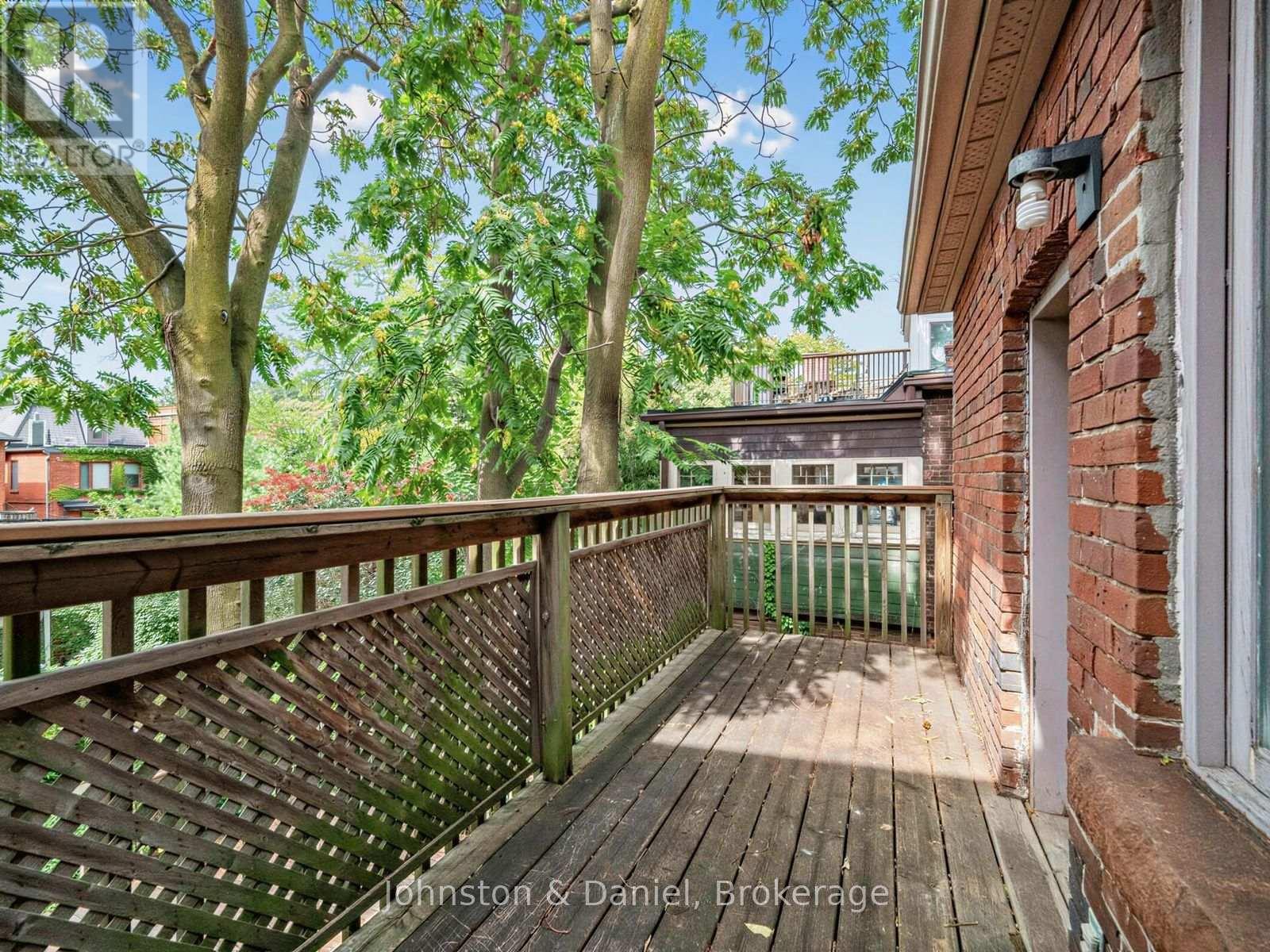 320 Brunswick Avenue Property Photo 13