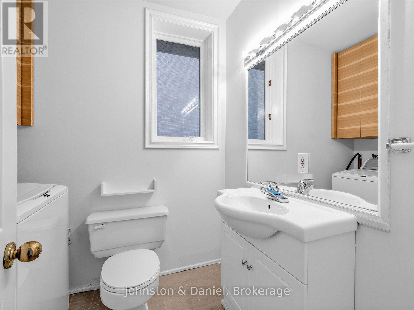 320 Brunswick Avenue Property Photo 14