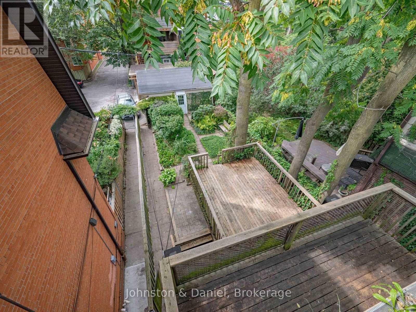 320 Brunswick Avenue Property Photo 19