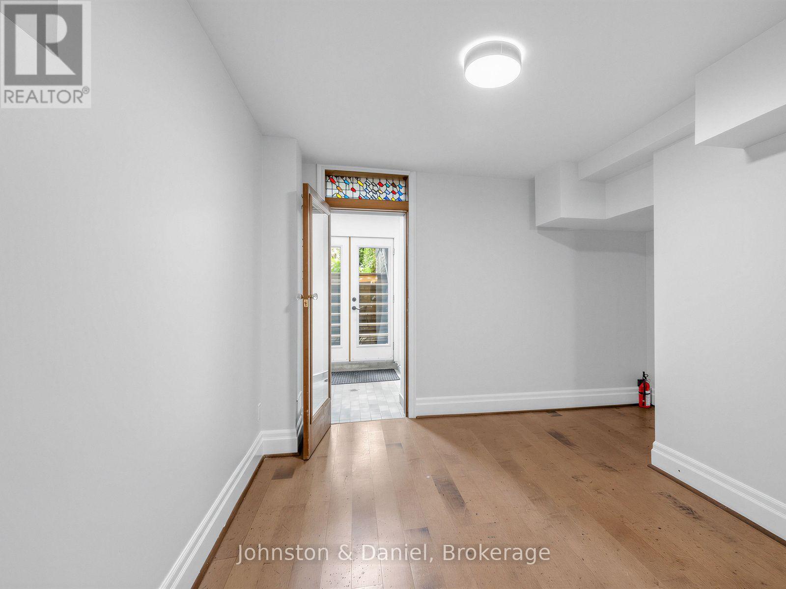 320 Brunswick Avenue Property Photo 21