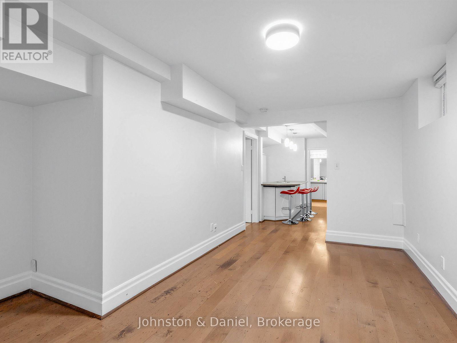320 Brunswick Avenue Property Photo 22