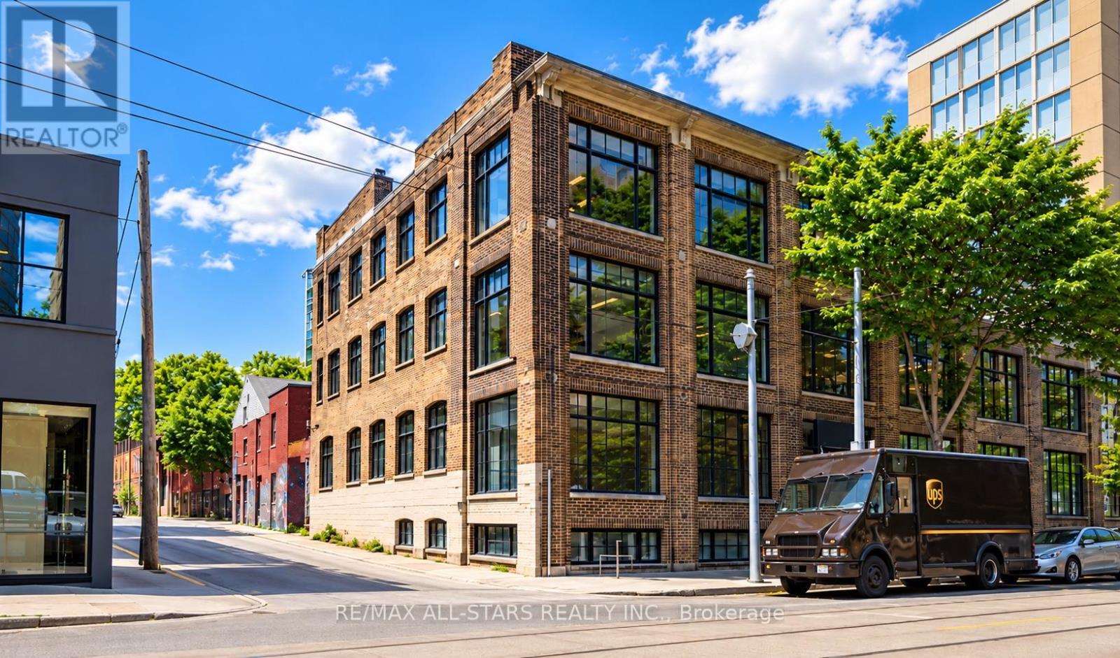 14 Mccaul Street Property Photo 1