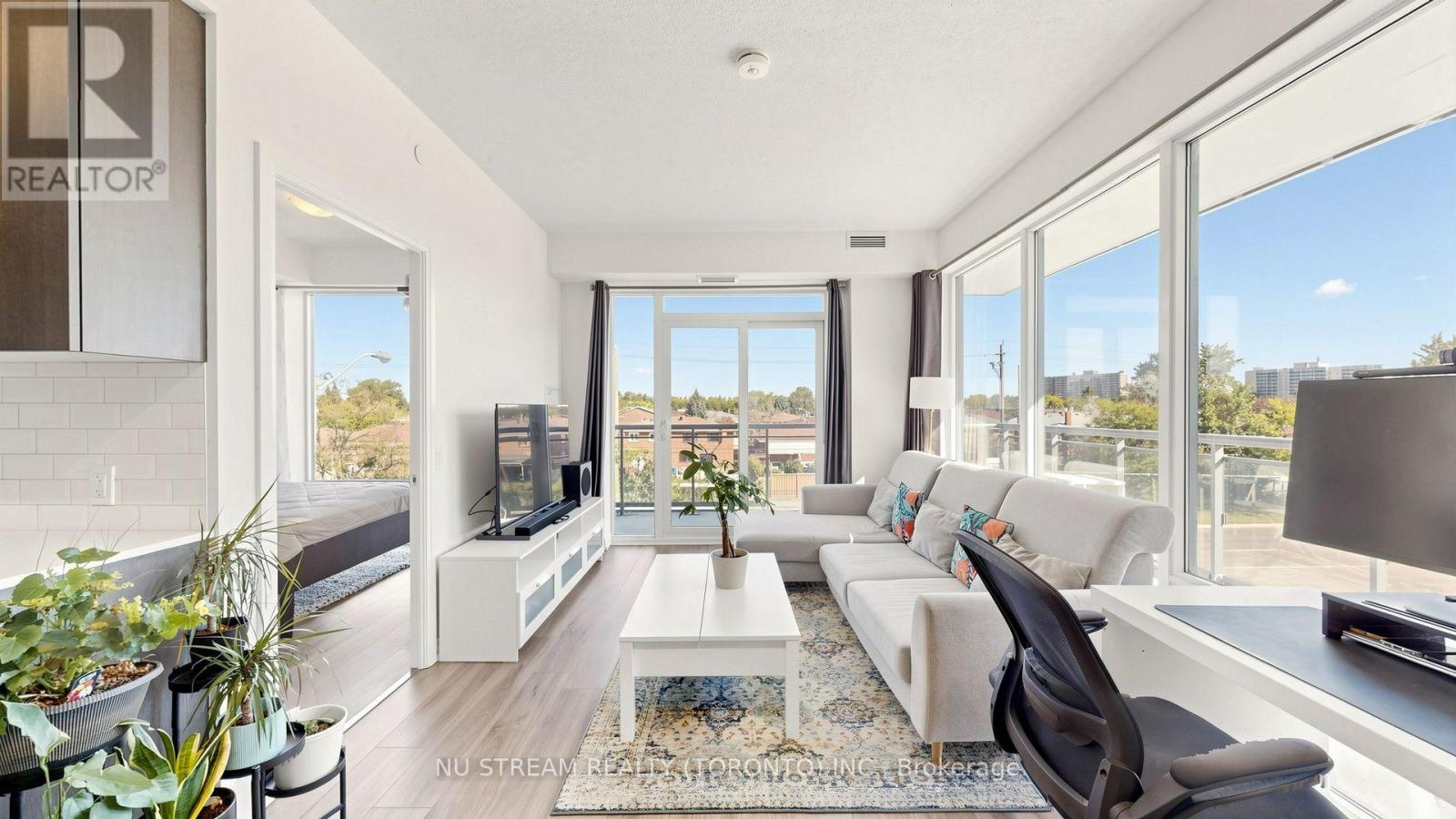 355 - 60 Ann O'reilly Road Property Photo 6
