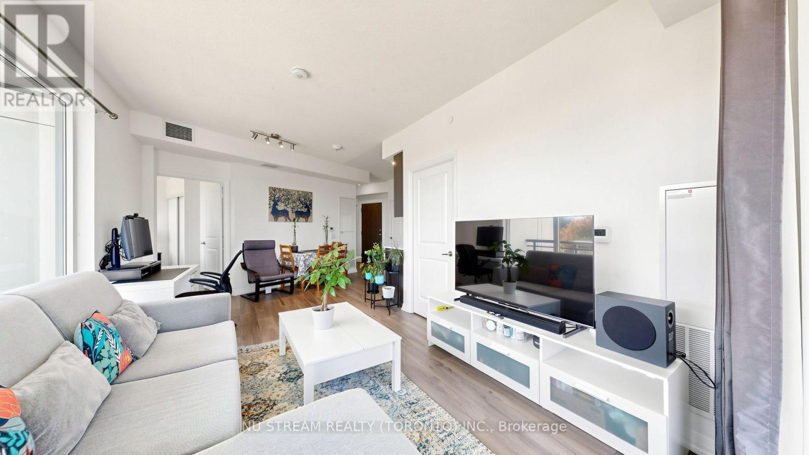355 - 60 Ann O'reilly Road Property Photo 10