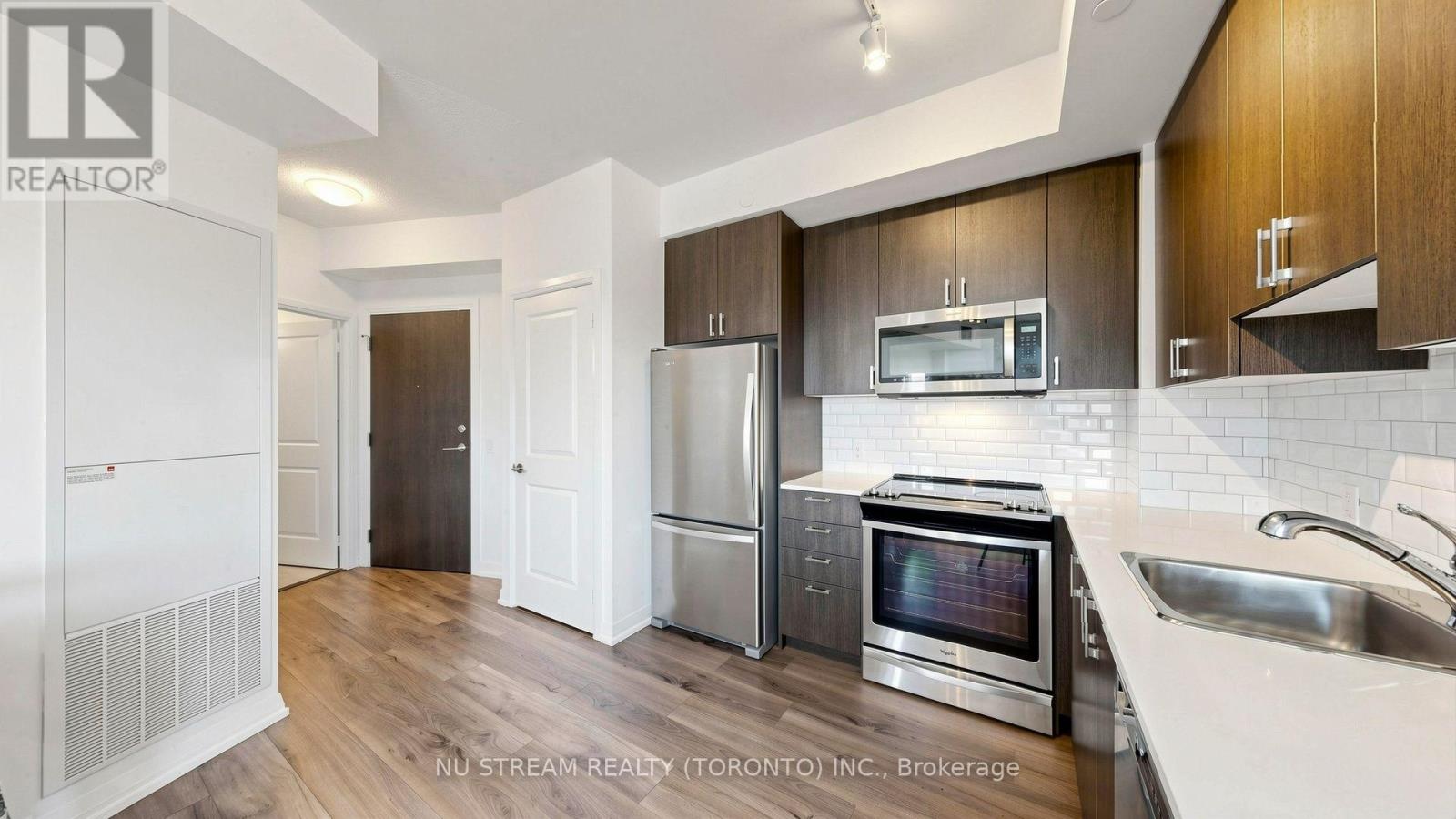 355 - 60 Ann O'reilly Road Property Photo 19