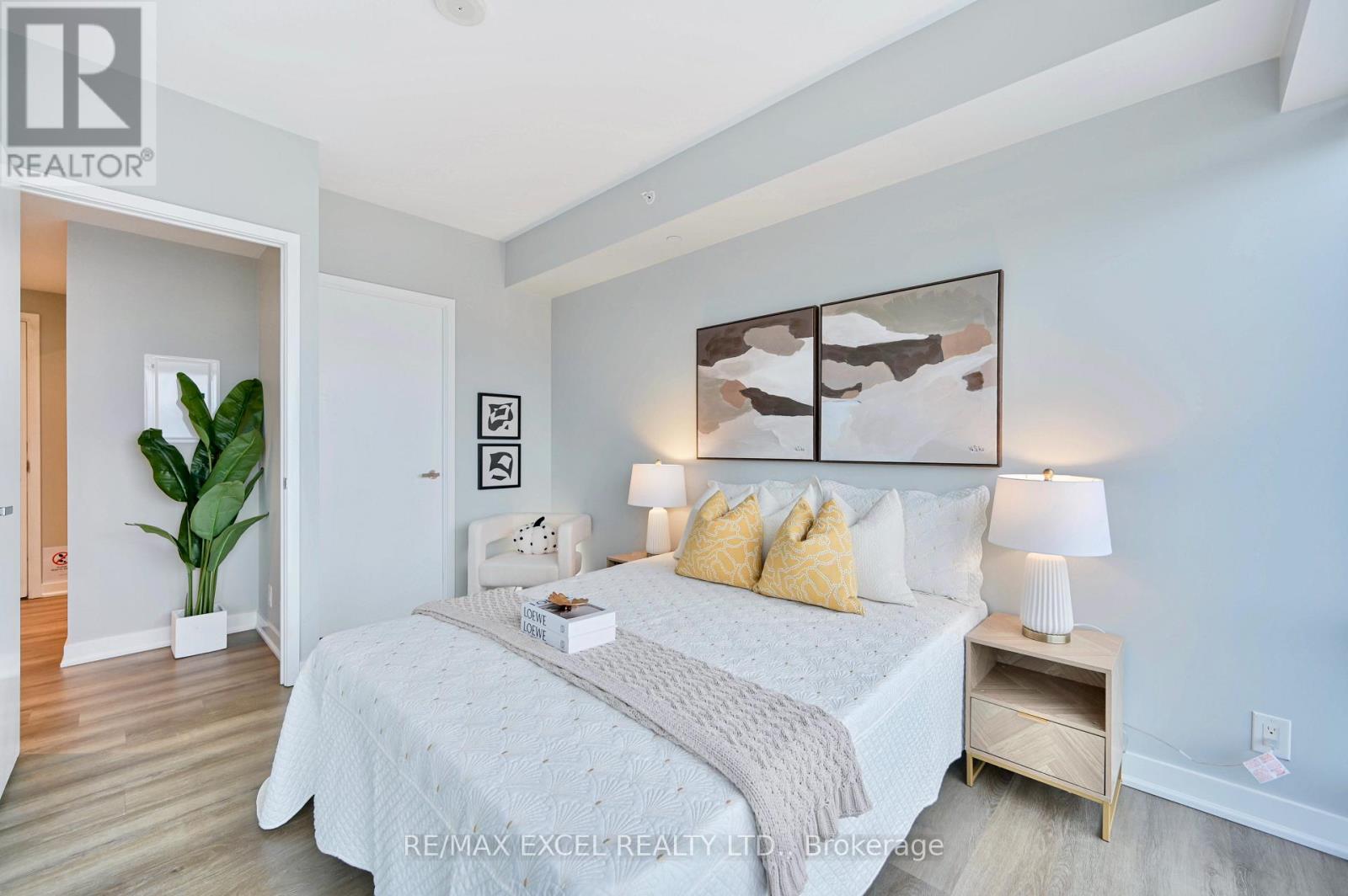 5004 - 15 Grenville Street Property Photo 21