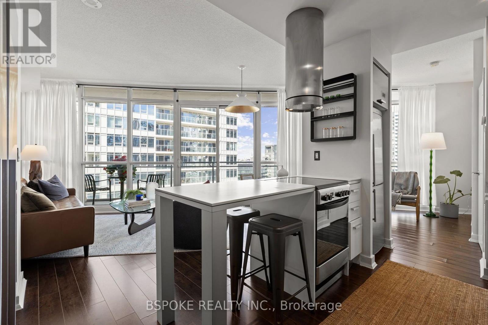 2207 - 38 Dan Leckie Way Property Photo 5