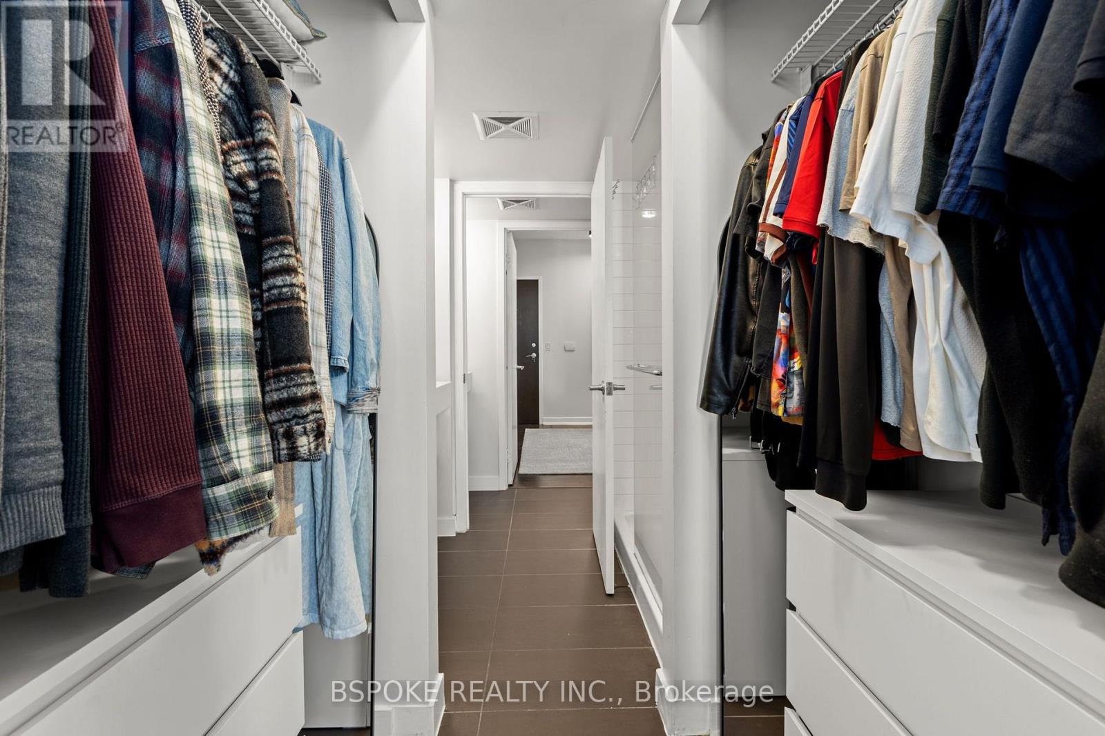 2207 - 38 Dan Leckie Way Property Photo 16