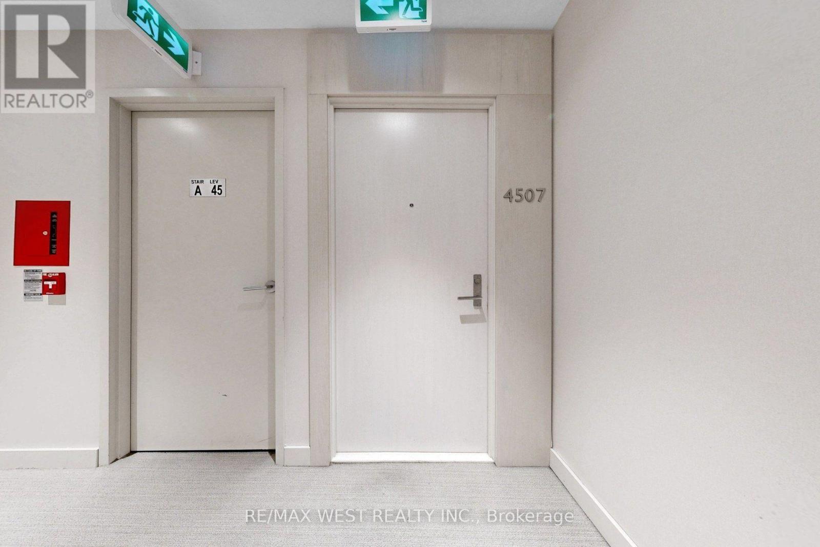 4507 - 115 Blue Jays Way Property Photo 6