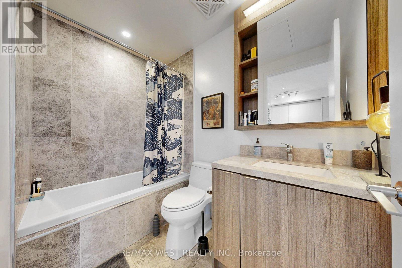 4507 - 115 Blue Jays Way Property Photo 25