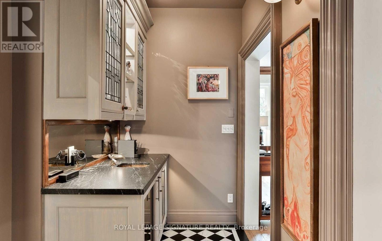 4 Wellesley Place Property Photo 22
