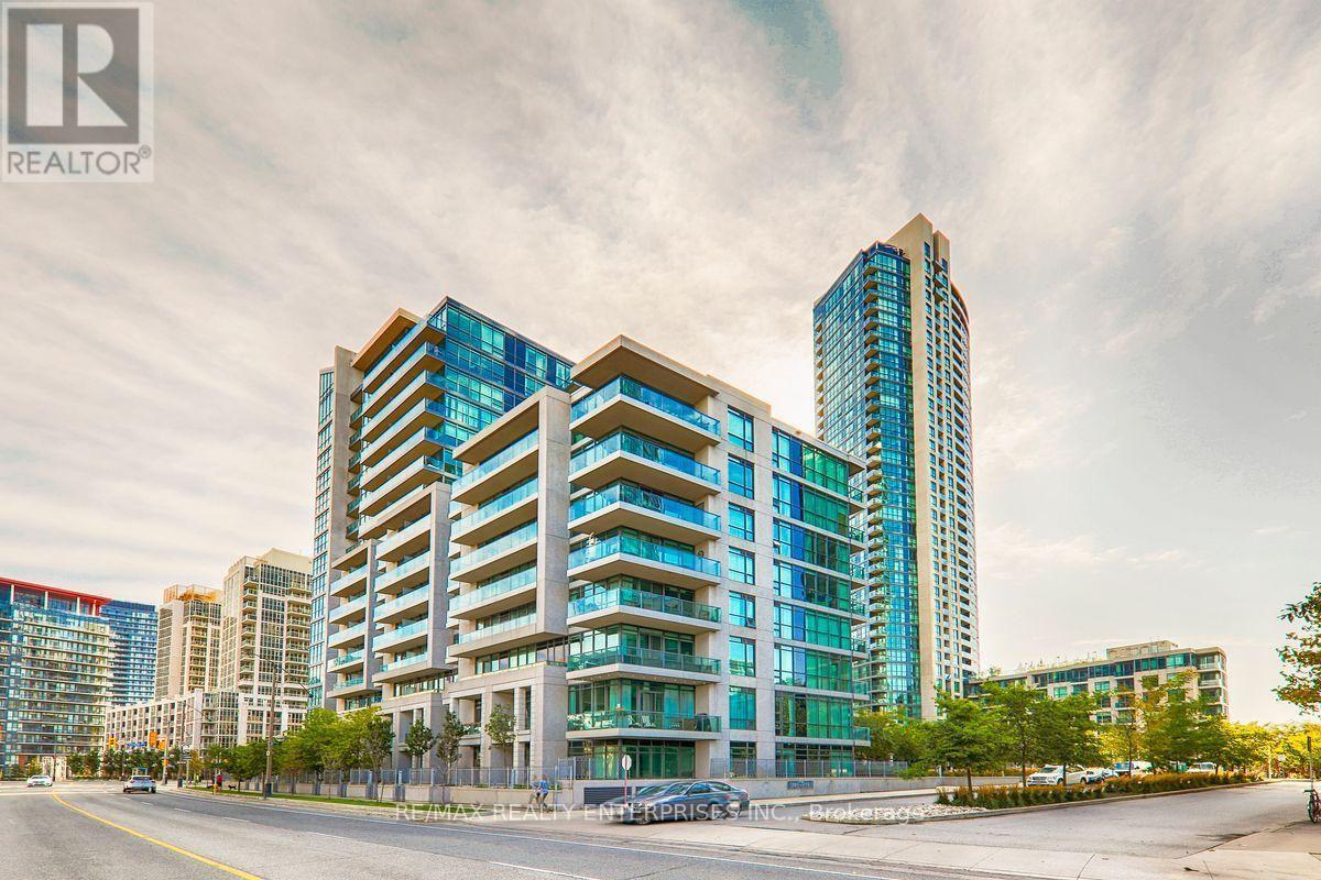 612 - 215 FORT YORK BOULEVARD Property Photo 1