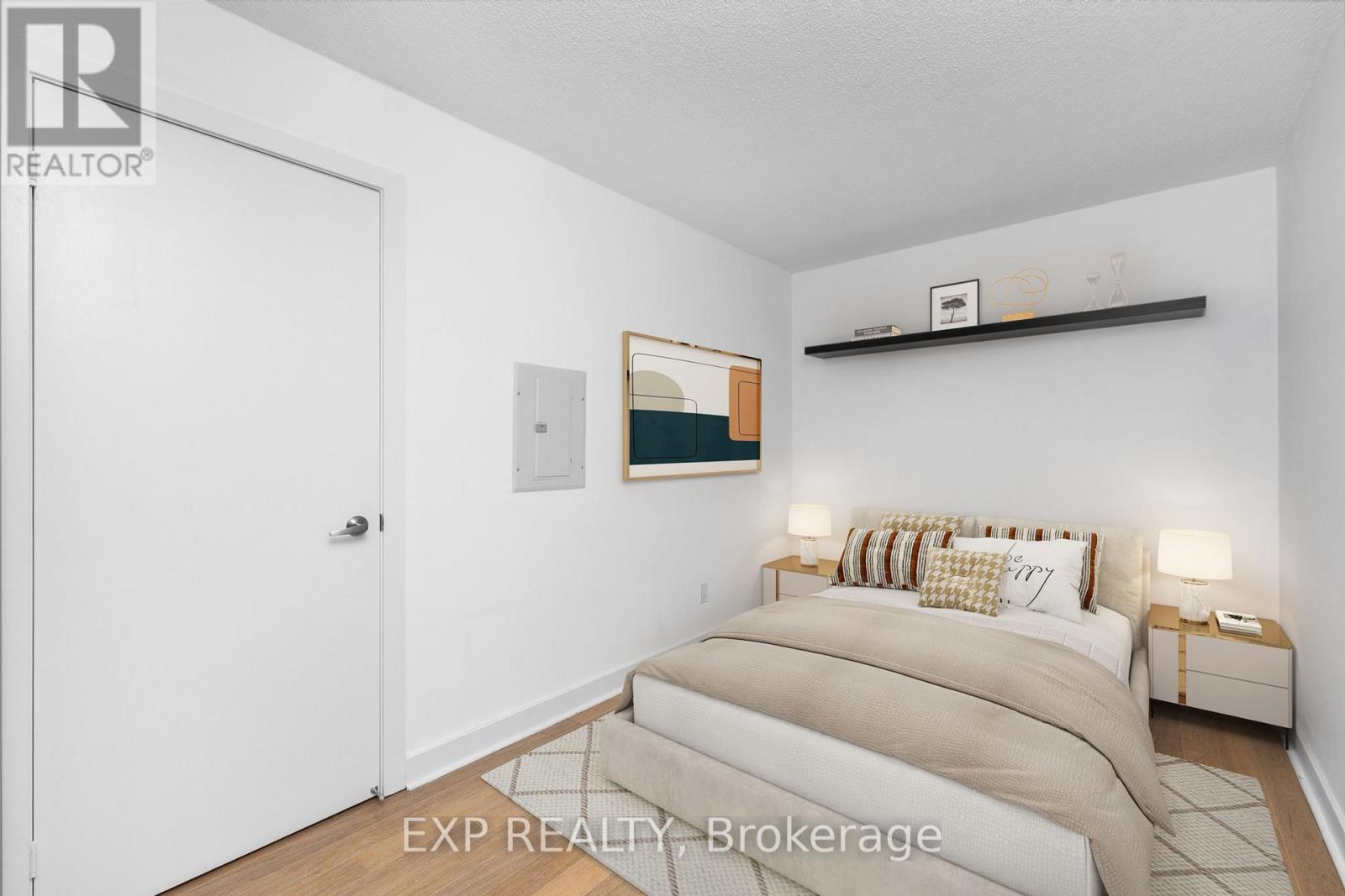 712 - 80 Western Battery Road Property Photo 16