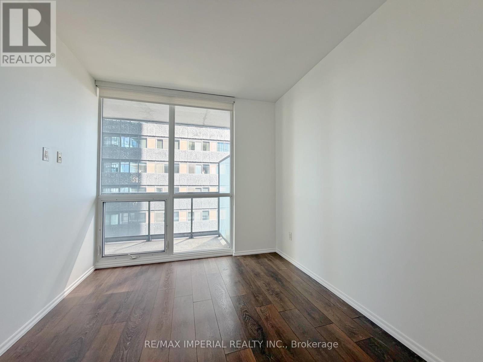 4011 - 45 Charles Street E Property Photo 14
