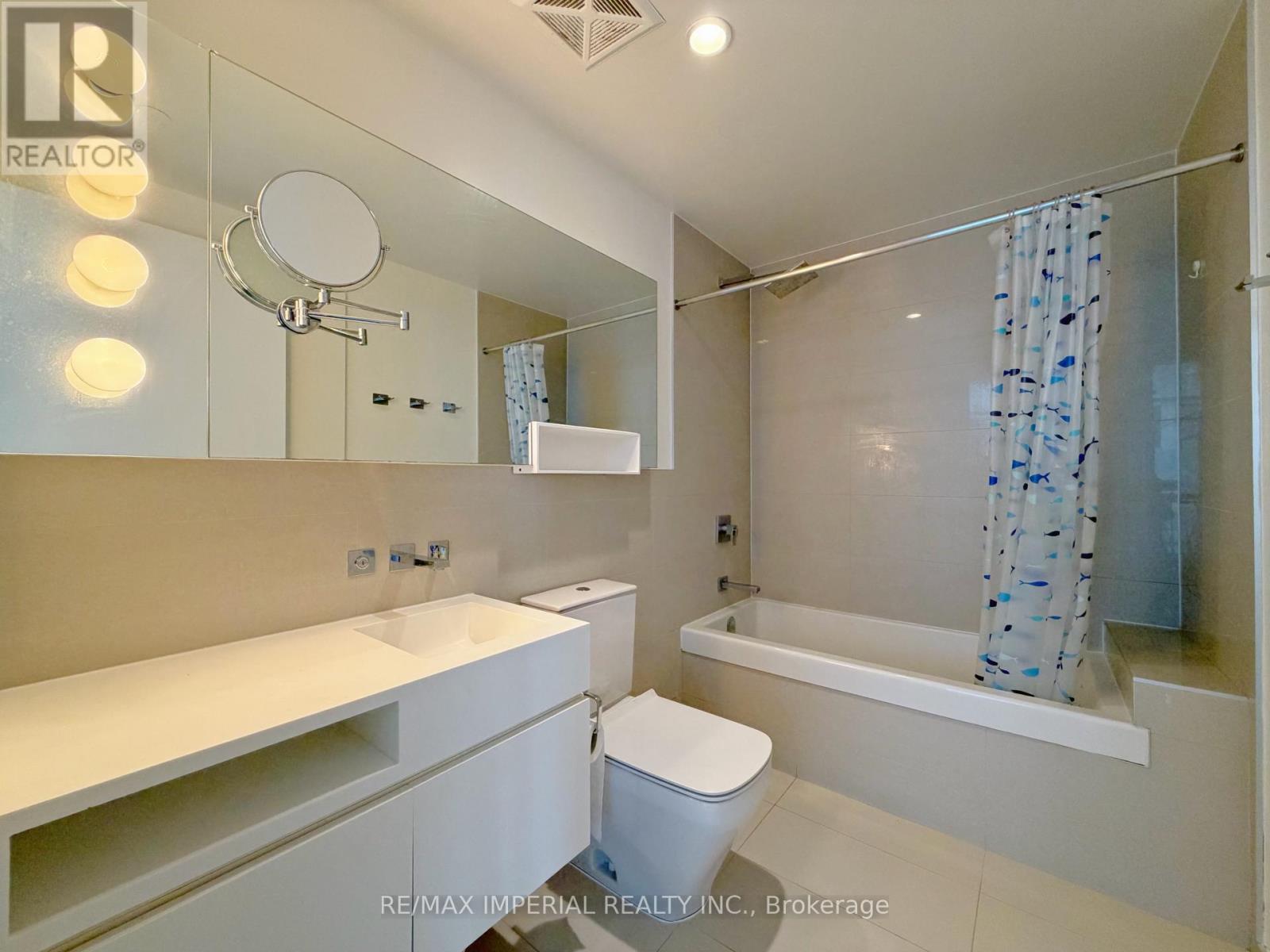 4011 - 45 Charles Street E Property Photo 15