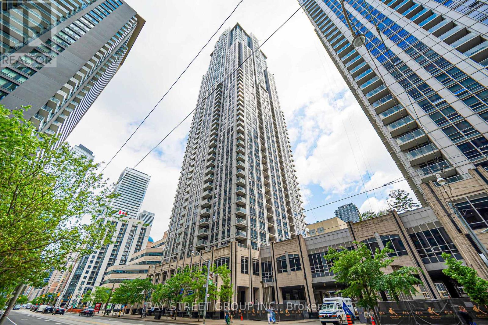 4105 - 763 Bay Street Photo de la propriété 1