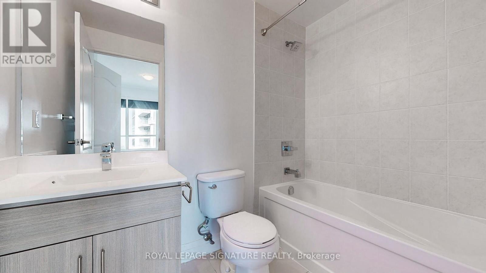 1515 - 68 Canterbury Place Property Photo 13