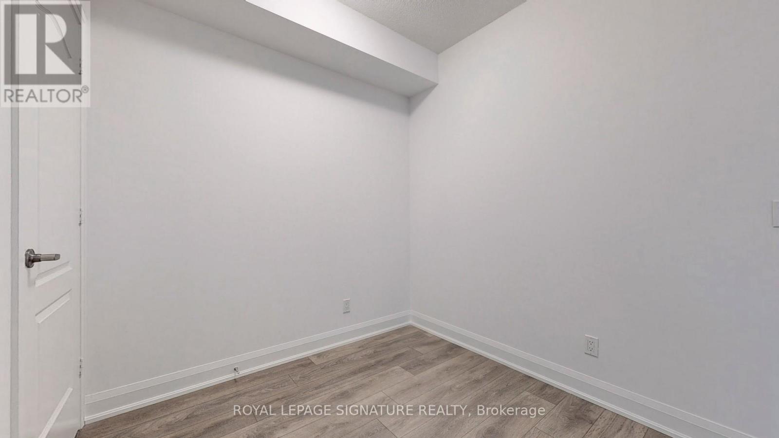 1515 - 68 Canterbury Place Property Photo 15