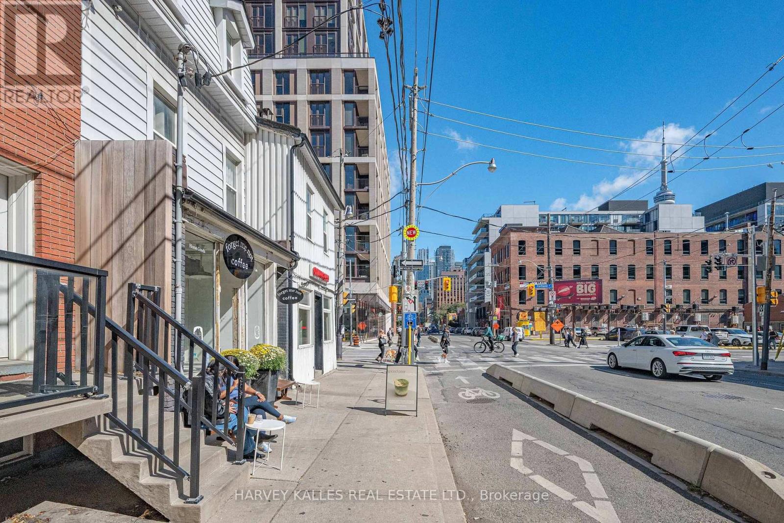 506 Adelaide Street W Property Photo 17