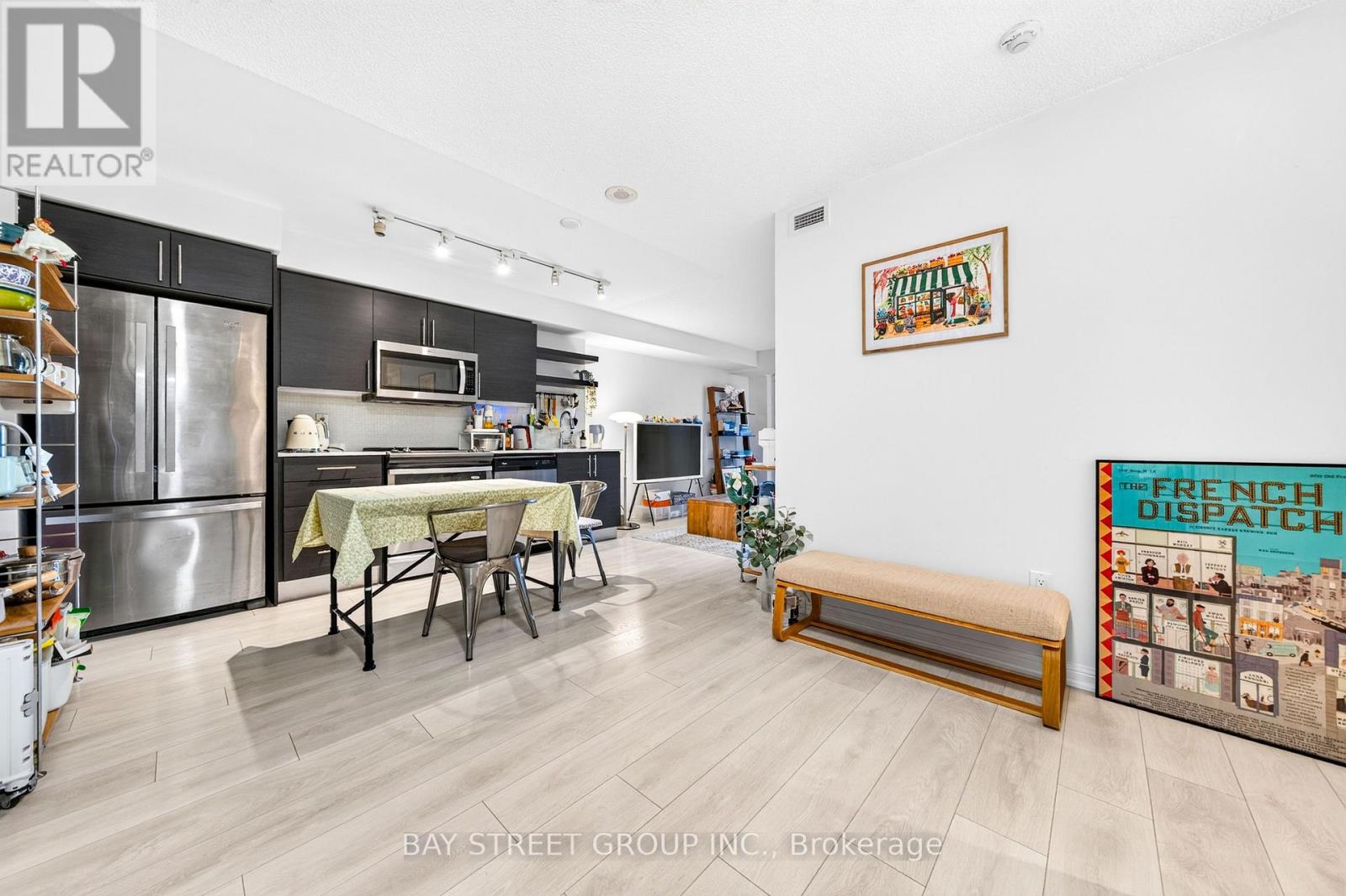 322 - 400 Adelaide Street E Property Photo 9