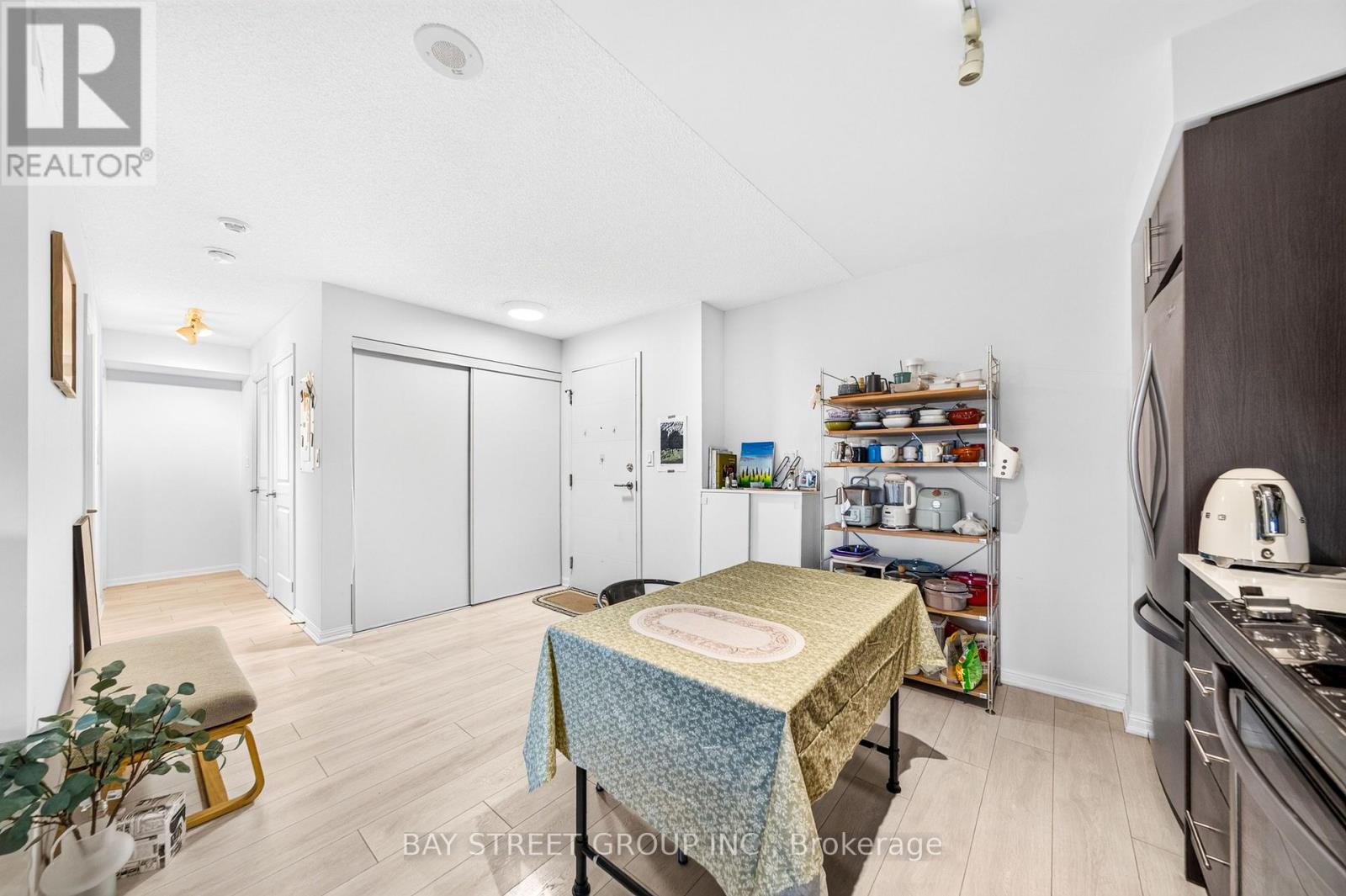 322 - 400 Adelaide Street E Property Photo 12