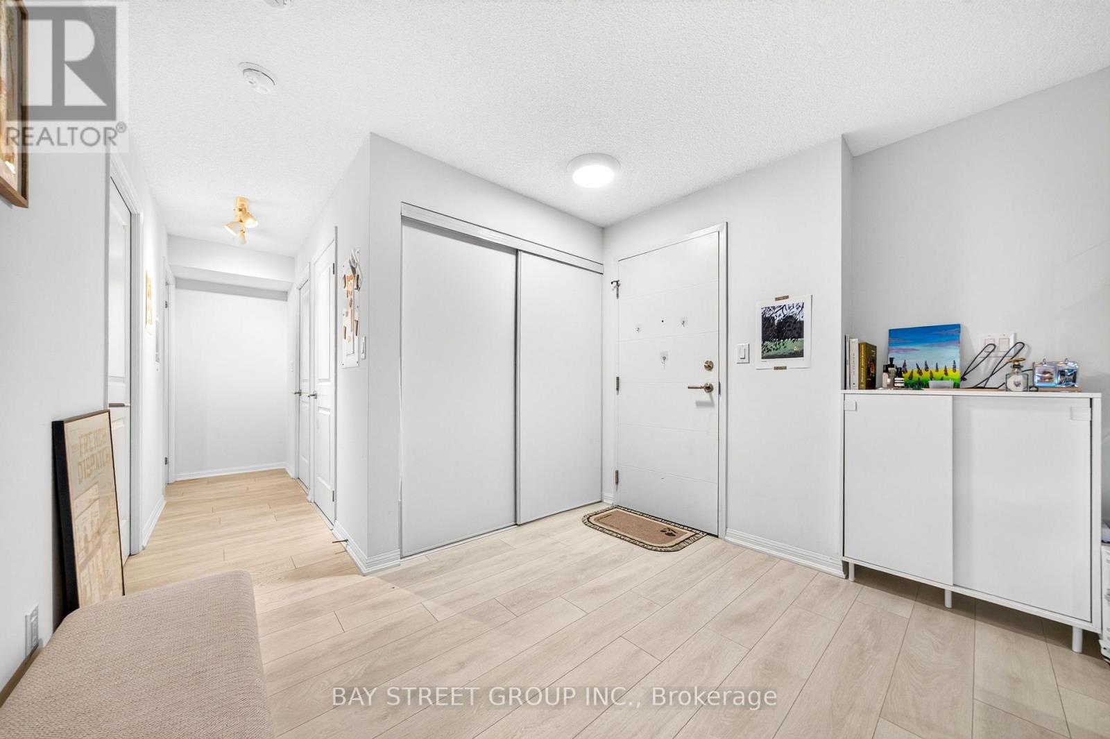 322 - 400 Adelaide Street E Property Photo 13