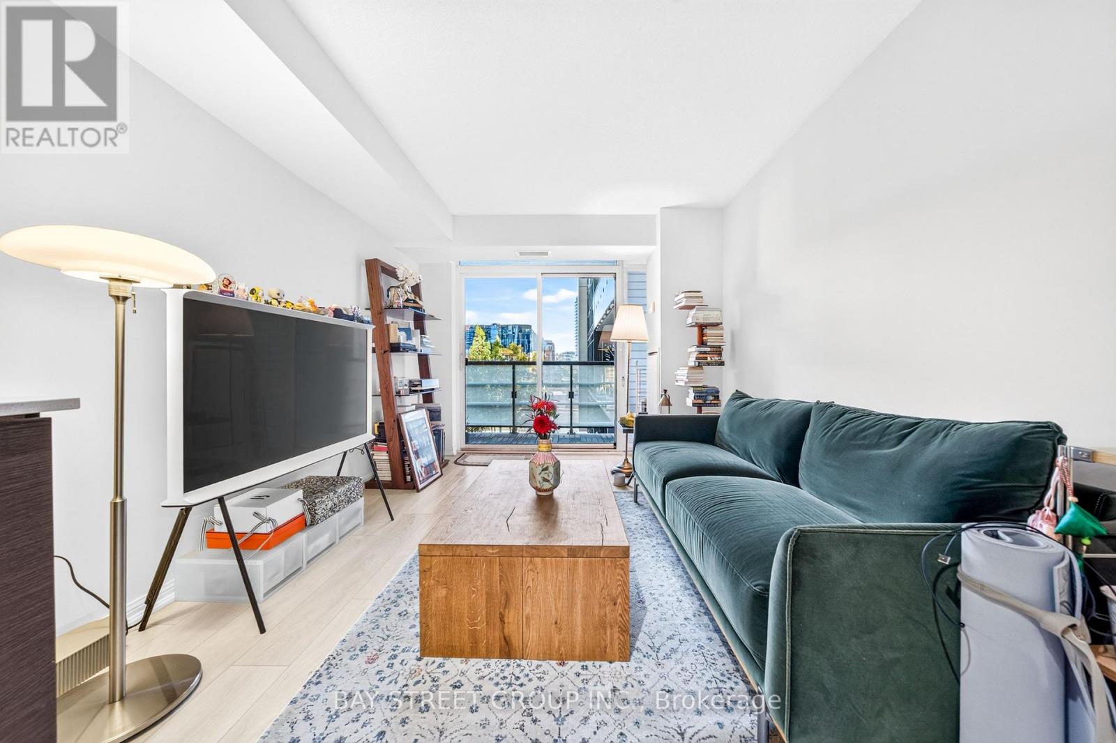 322 - 400 Adelaide Street E Property Photo 15