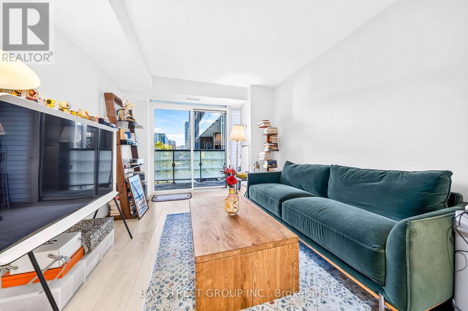322 - 400 Adelaide Street E Property Photo 16