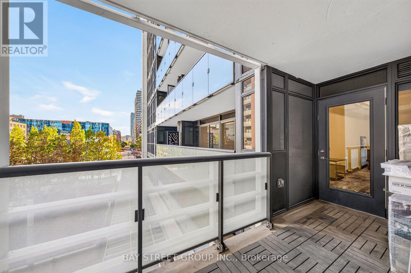 322 - 400 Adelaide Street E Property Photo 24