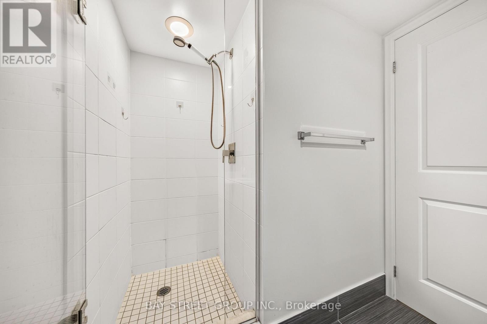 322 - 400 Adelaide Street E Property Photo 29