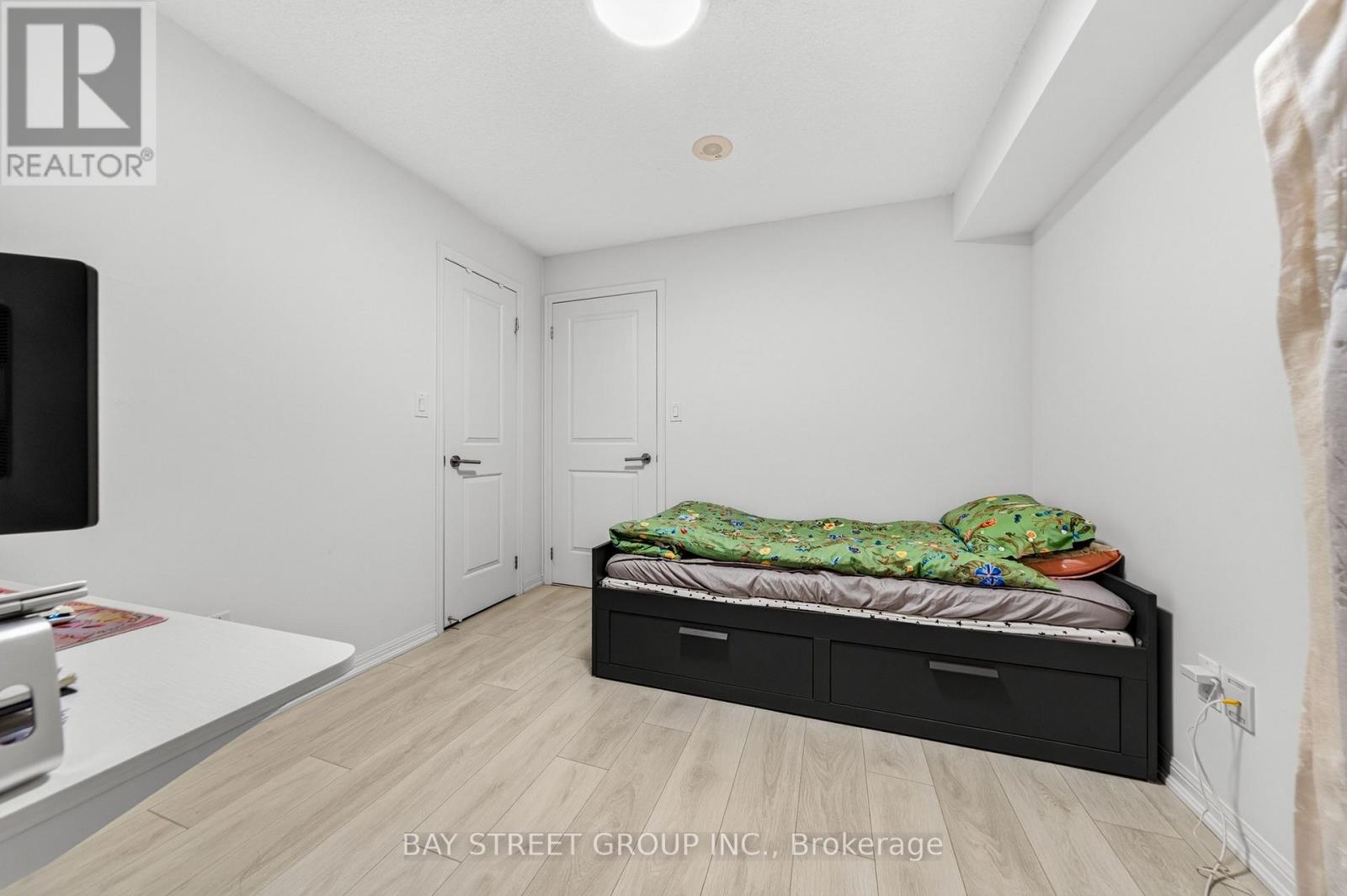 322 - 400 Adelaide Street E Property Photo 31
