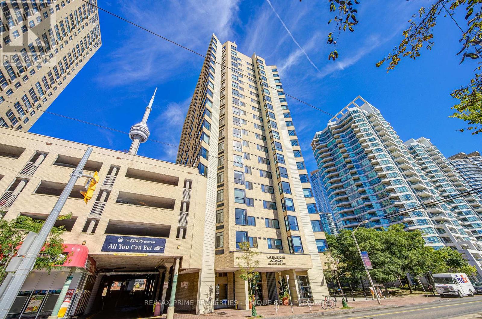 301 - 250 Queens Quay W Property Photo 1