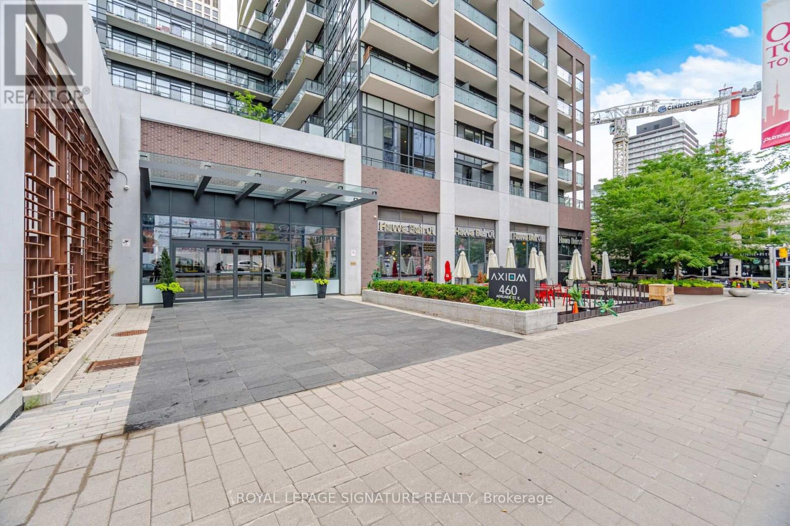 1801 - 460 Adelaide Street E Property Photo 2