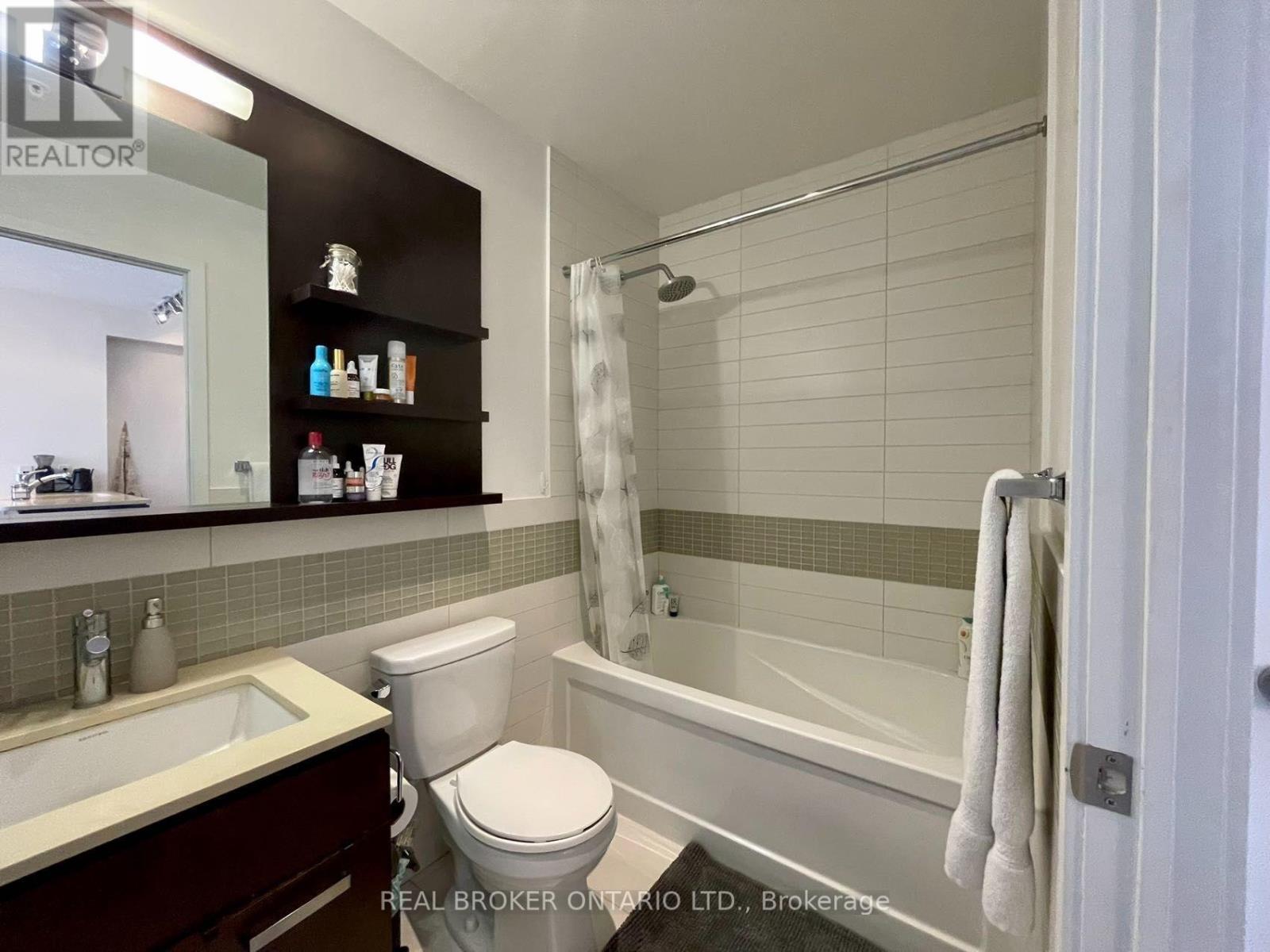 3406 - 295 Adelaide Street Property Photo 10