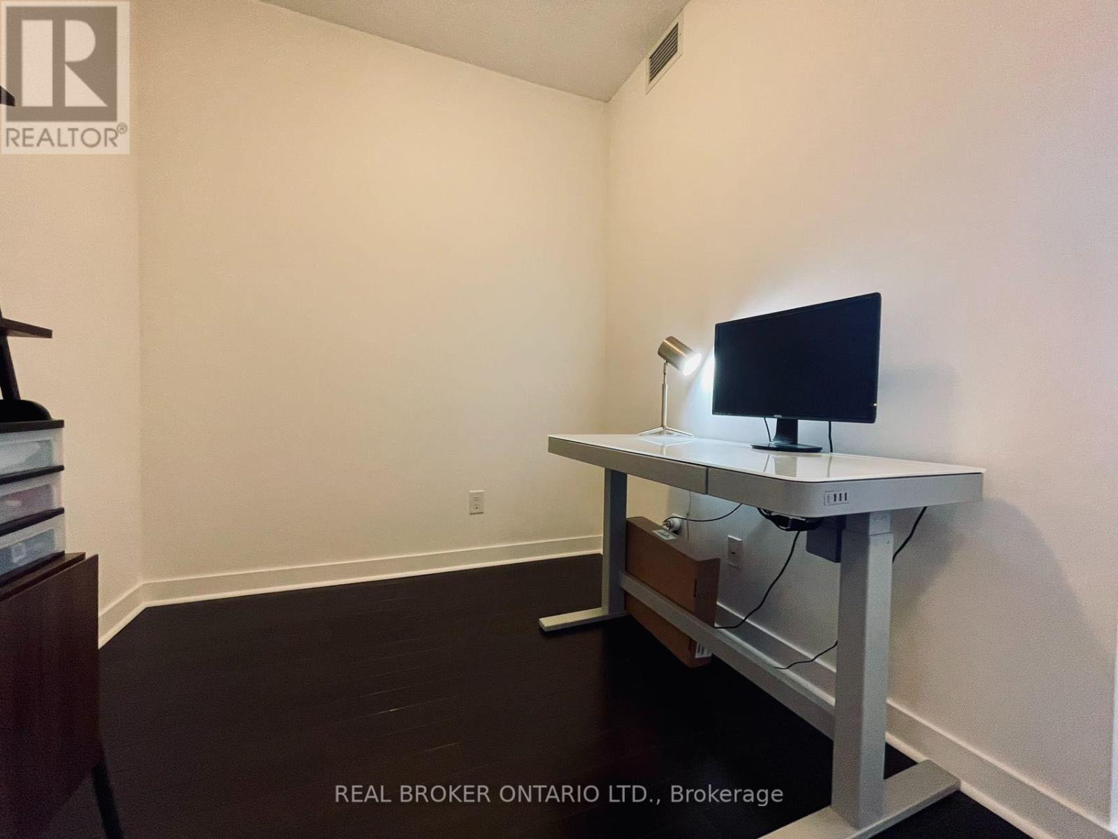 3406 - 295 Adelaide Street Property Photo 11
