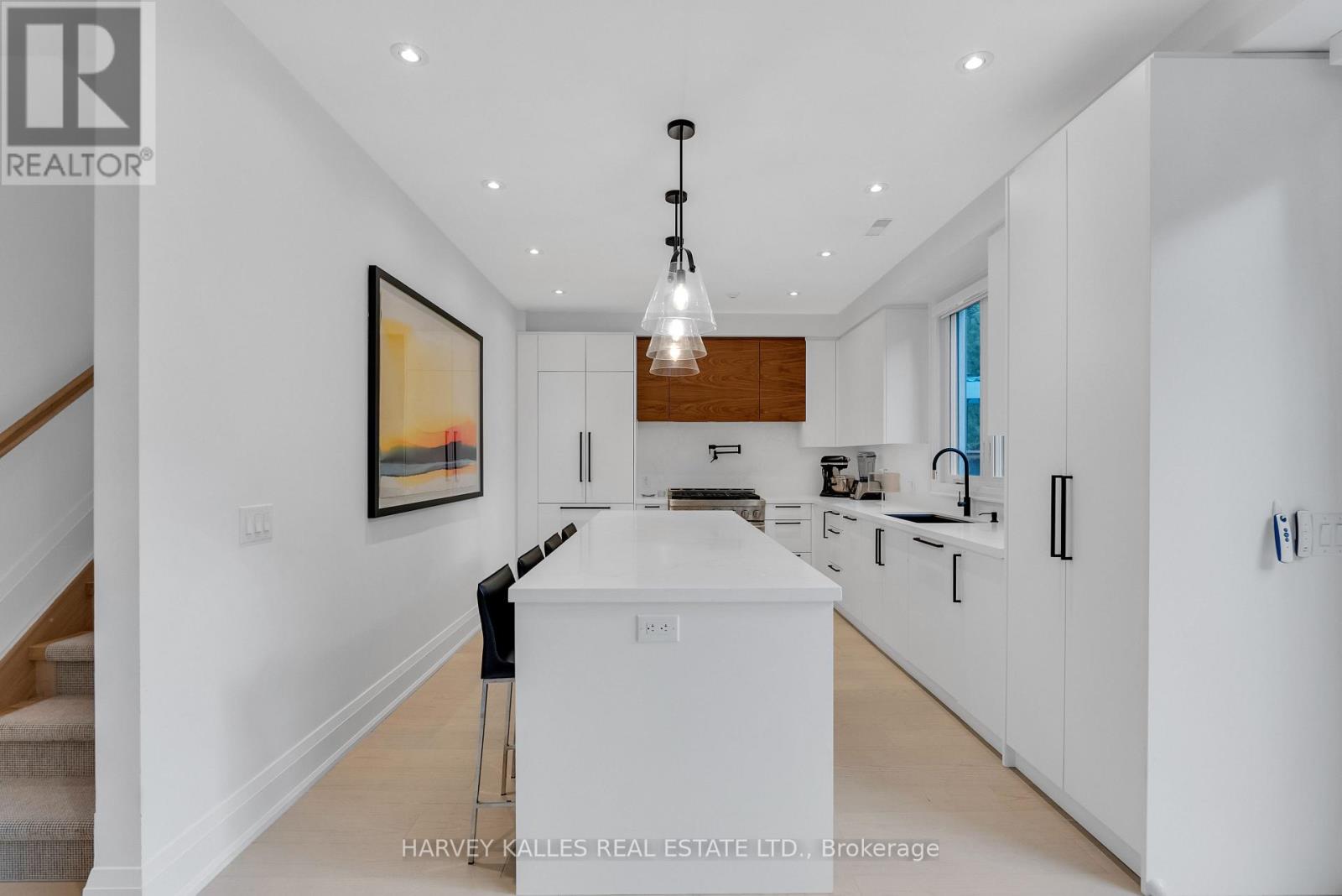 32 Almont Road Property Photo 17