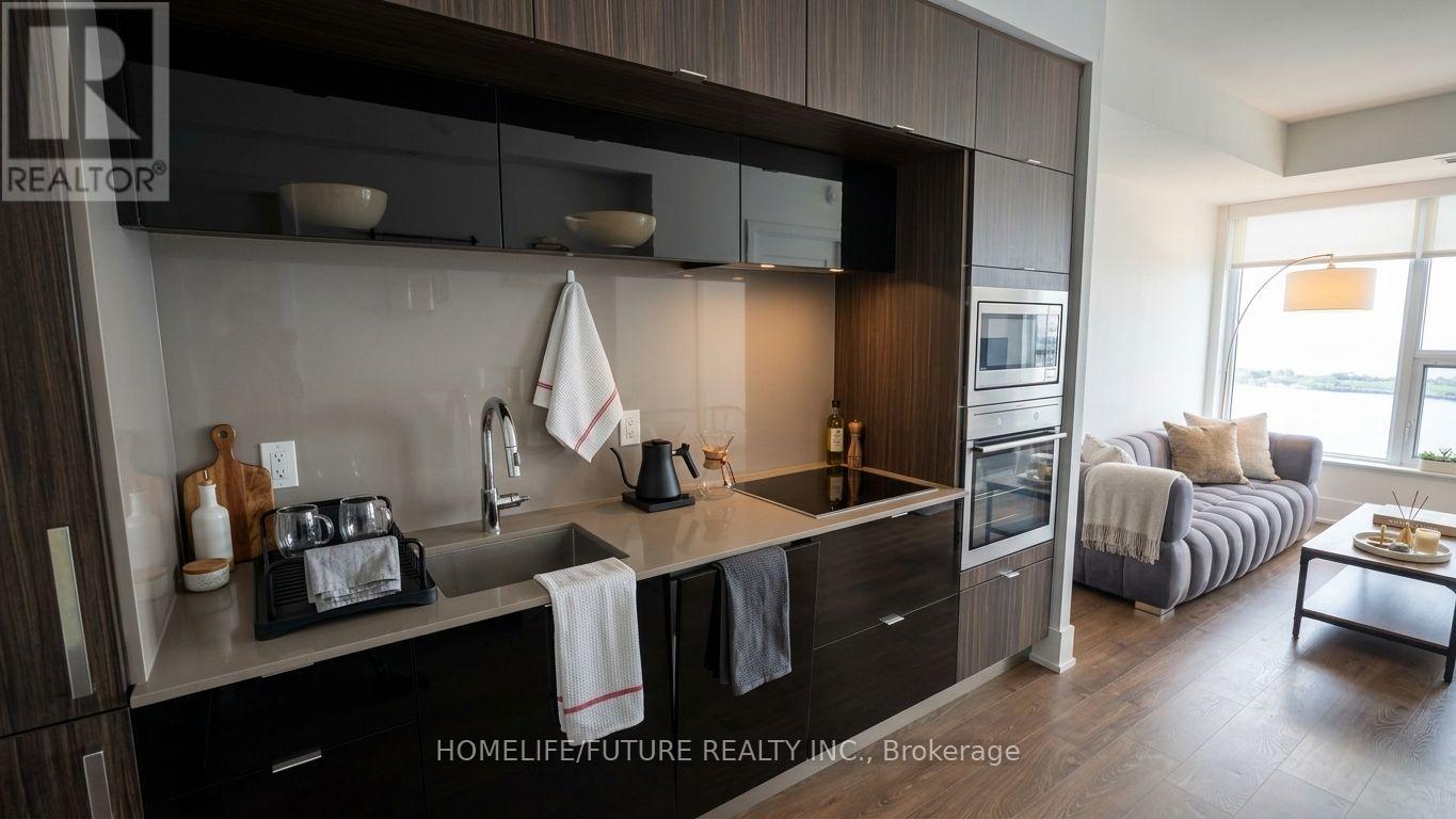 5307 - 10 York Street Property Photo 4