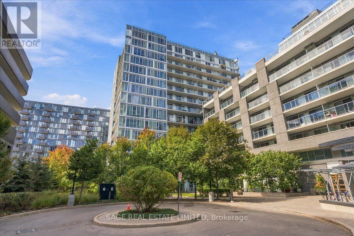 W204 - 565 Wilson Avenue Photo de la propriété 1