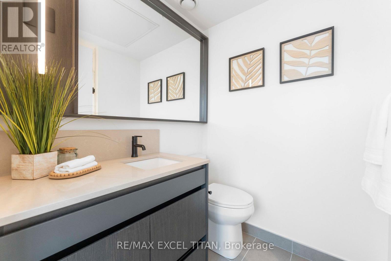 611 - 5 Lakeview Avenue Property Photo 23