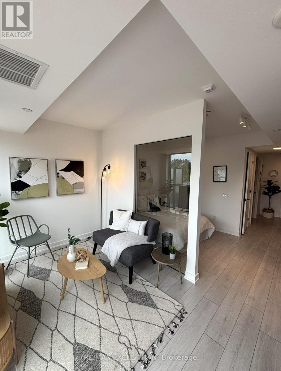 416 - 5 Lakeview Avenue Property Photo 10