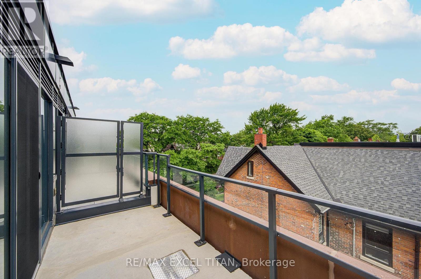 416 - 5 Lakeview Avenue Property Photo 25